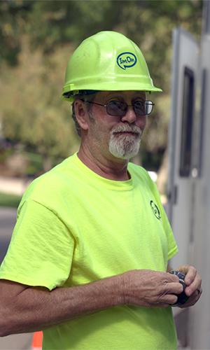 300x500-Thumbnail-Image-Steve Frink-by-truck-ImOn-hard-hat.png